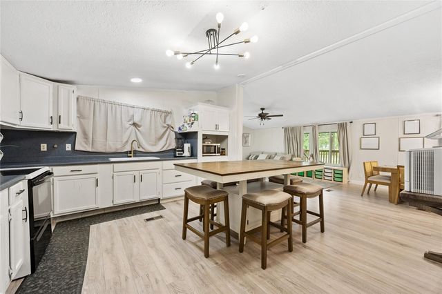 12203 Day Drive, Conroe, TX 77303