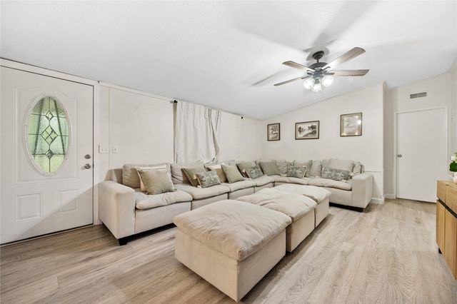 12203 Day Drive, Conroe, TX 77303