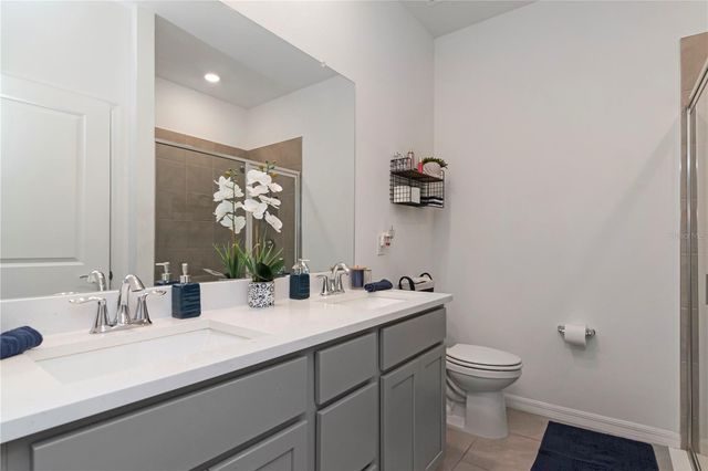 8556 BOLD CYPRESS LANE, Wesley Chapel, FL 33545