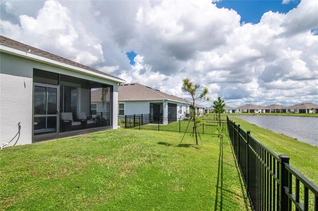 8556 BOLD CYPRESS LANE, Wesley Chapel, FL 33545