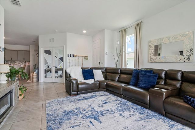8556 BOLD CYPRESS LANE, Wesley Chapel, FL 33545