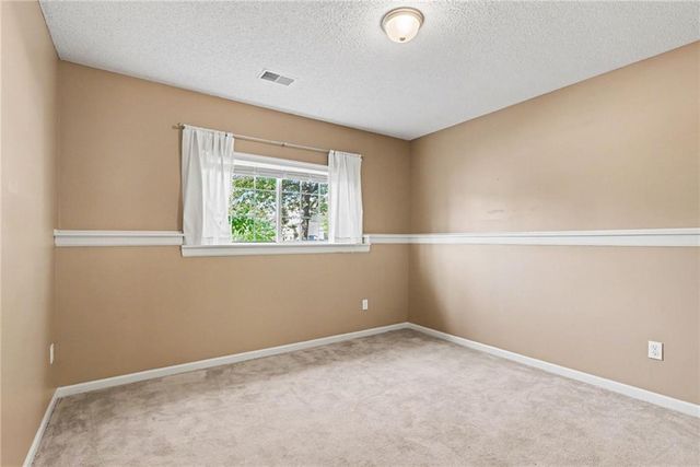 20669 W 124TH Terrace, Olathe, KS 66061