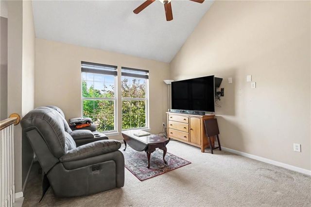 20669 W 124TH Terrace, Olathe, KS 66061