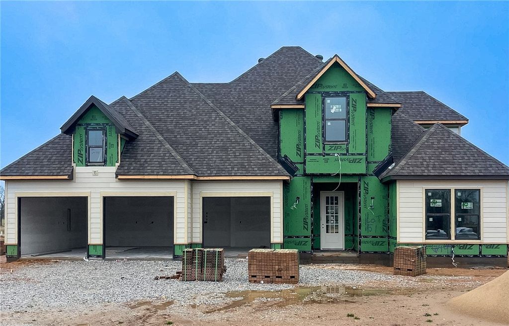 6491 Align Avenue, Springdale, AR 72762