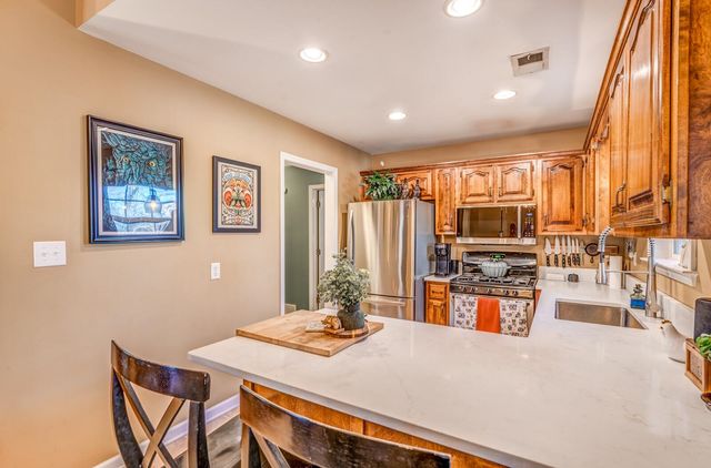 42 WILSHIRE LN, Atoka, TN 38004