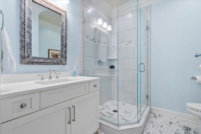 558 Central Avenue, Lexington, KY 40502