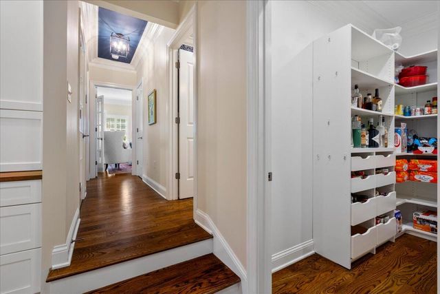558 Central Avenue, Lexington, KY 40502