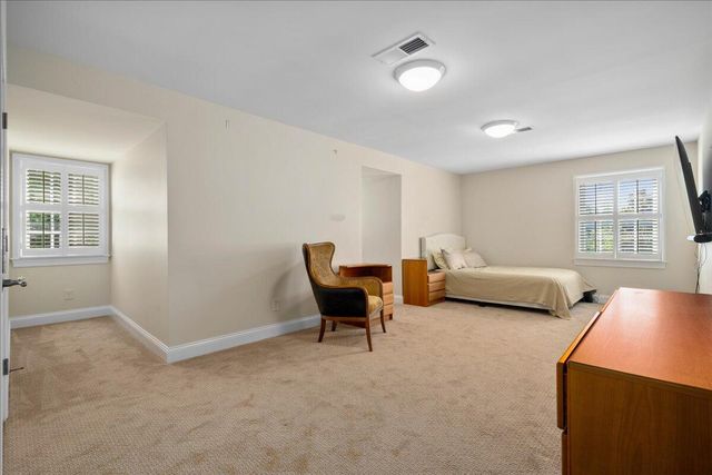 558 Central Avenue, Lexington, KY 40502