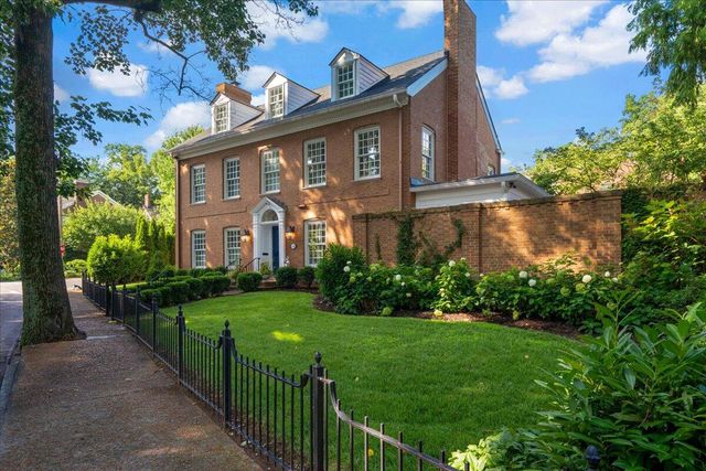 558 Central Avenue, Lexington, KY 40502