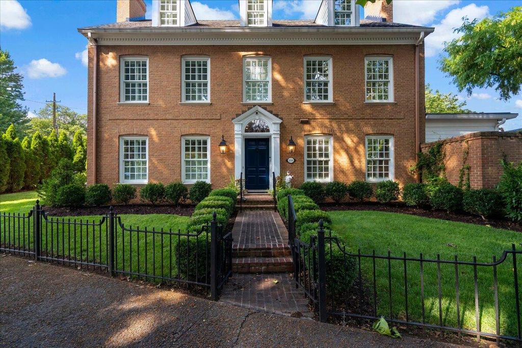 558 Central Avenue, Lexington, KY 40502