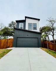 3831 Latimer Street, Dallas, TX 75215