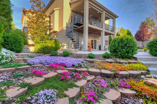 11438 S Gadzooks Drive, Sandy, UT 84094