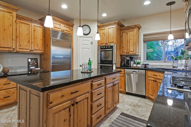 11438 S Gadzooks Drive, Sandy, UT 84094
