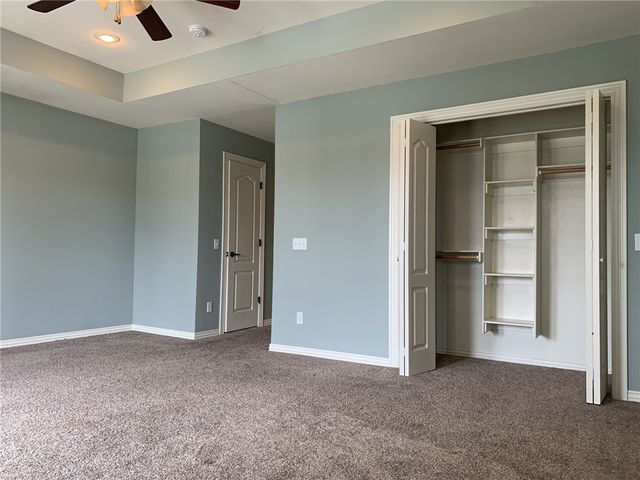 4156 W Bradstreet Lane, Fayetteville, AR 72704