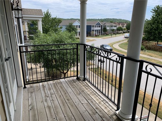 4156 W Bradstreet Lane, Fayetteville, AR 72704