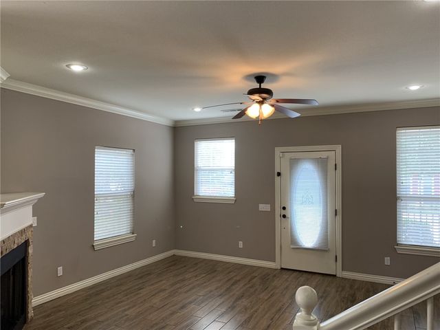 4156 W Bradstreet Lane, Fayetteville, AR 72704