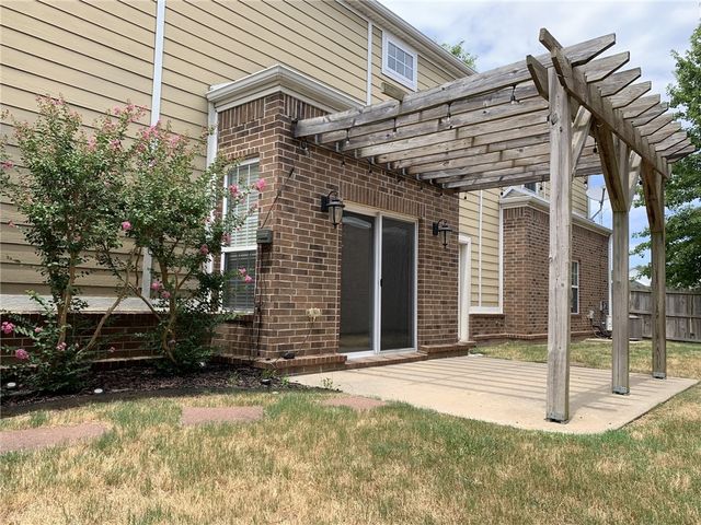 4156 W Bradstreet Lane, Fayetteville, AR 72704