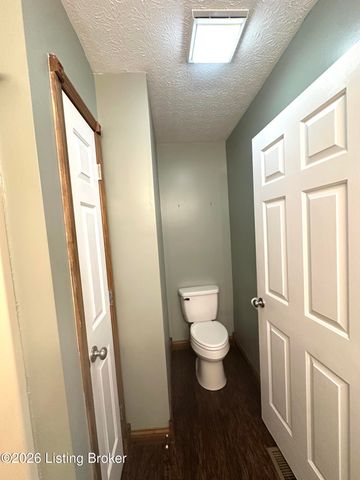 1028 Farmaway Dr, Bardstown, KY 40004