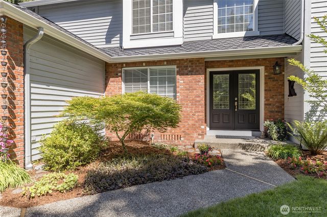 29938 200th Court SE, Kent, WA 98042