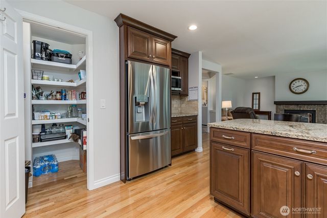 29938 200th Court SE, Kent, WA 98042