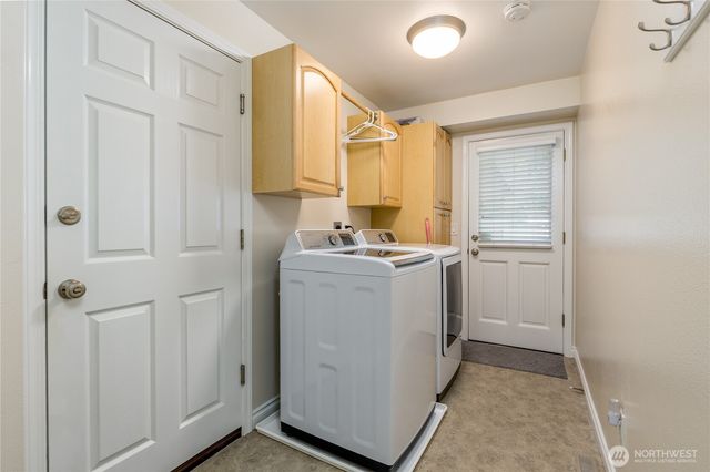 29938 200th Court SE, Kent, WA 98042