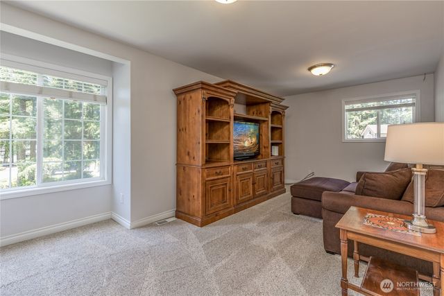 29938 200th Court SE, Kent, WA 98042