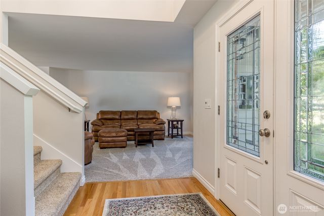 29938 200th Court SE, Kent, WA 98042