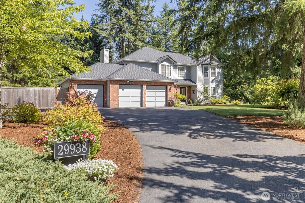 29938 200th Court SE, Kent, WA 98042