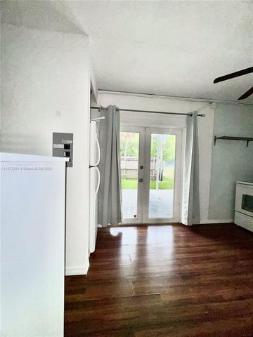 1601 SW 20th Ave 3, Fort Lauderdale, FL 33312