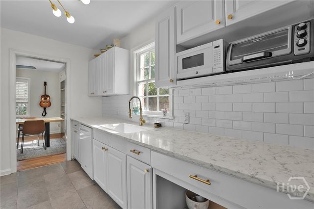 717 E 60th Street, Savannah, GA 31405