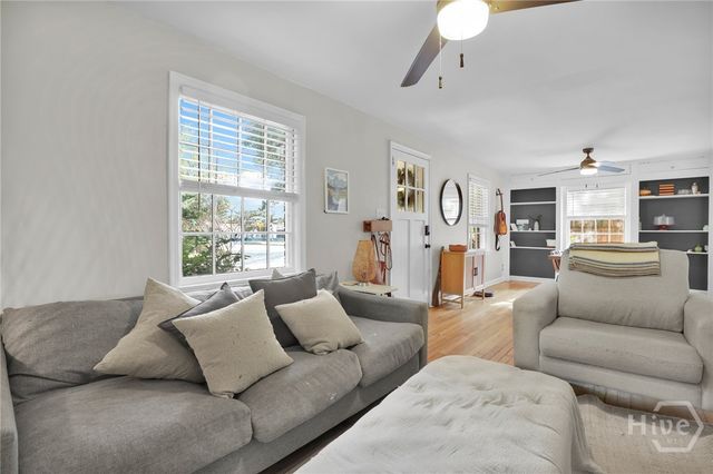 717 E 60th Street, Savannah, GA 31405