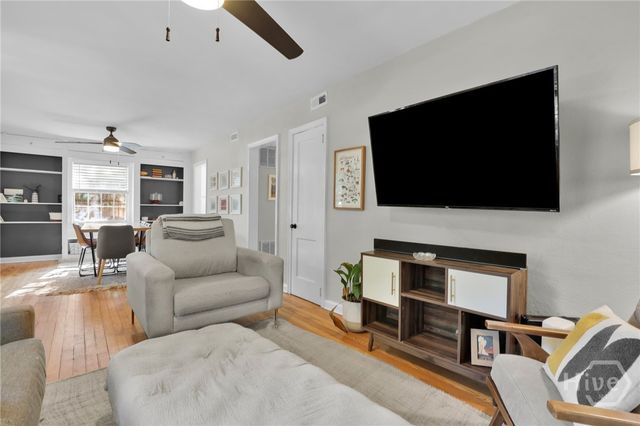 717 E 60th Street, Savannah, GA 31405