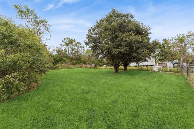 2220 MCMICHAEL ROAD, St Cloud, FL 34771