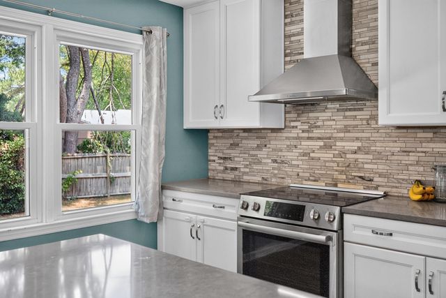 1736 Sulgrave Road, Charleston, SC 29414