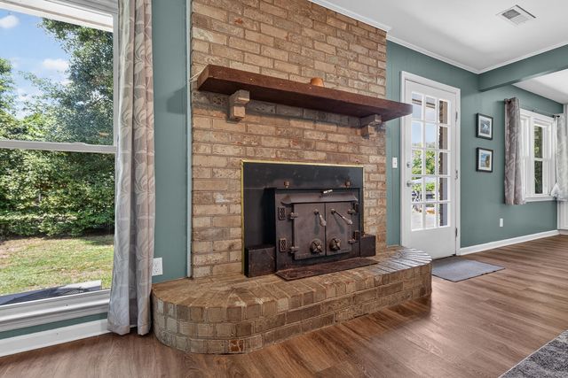 1736 Sulgrave Road, Charleston, SC 29414