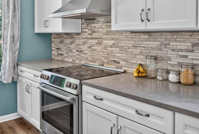 1736 Sulgrave Road, Charleston, SC 29414