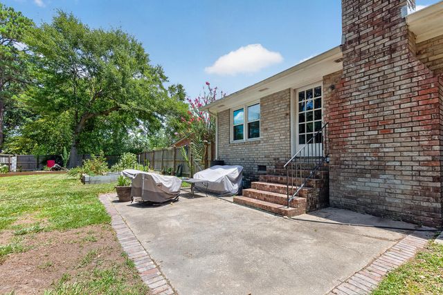 1736 Sulgrave Road, Charleston, SC 29414