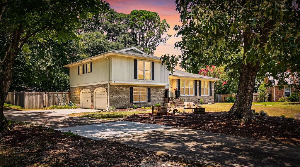 1736 Sulgrave Road, Charleston, SC 29414