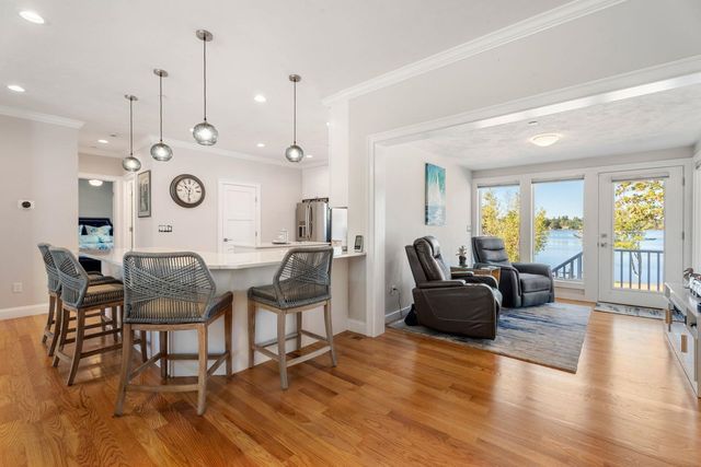 39 Kibrel Court, Sandown, NH 03873