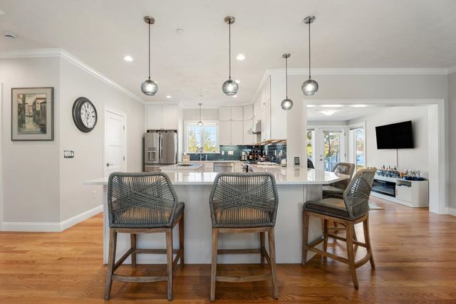 39 Kibrel Court, Sandown, NH 03873