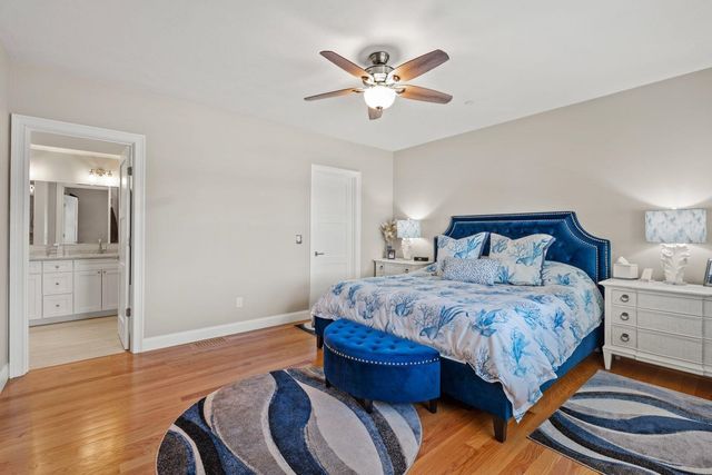 39 Kibrel Court, Sandown, NH 03873