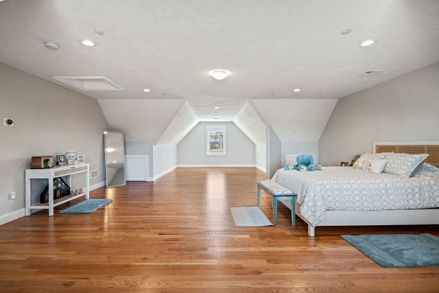 39 Kibrel Court, Sandown, NH 03873