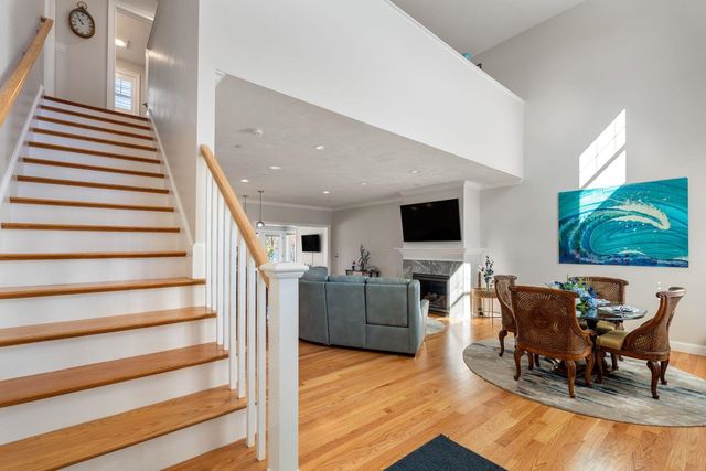 39 Kibrel Court, Sandown, NH 03873