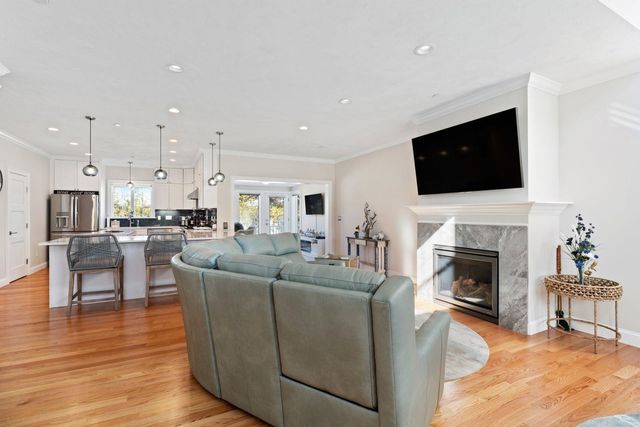 39 Kibrel Court, Sandown, NH 03873