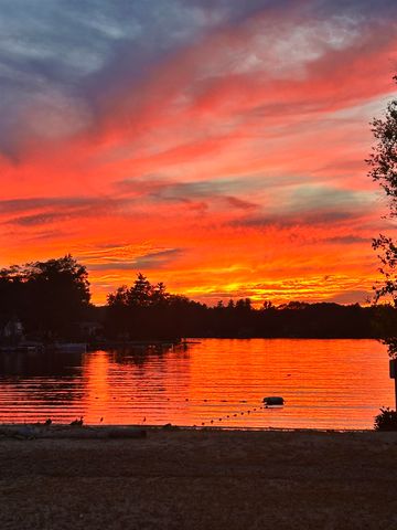 39 Kibrel Court, Sandown, NH 03873