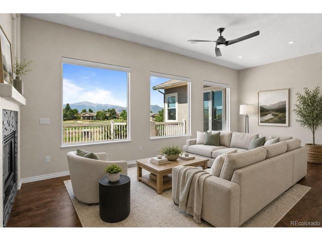 10108 Palisade Ridge Dr, Colorado Springs, CO 80920