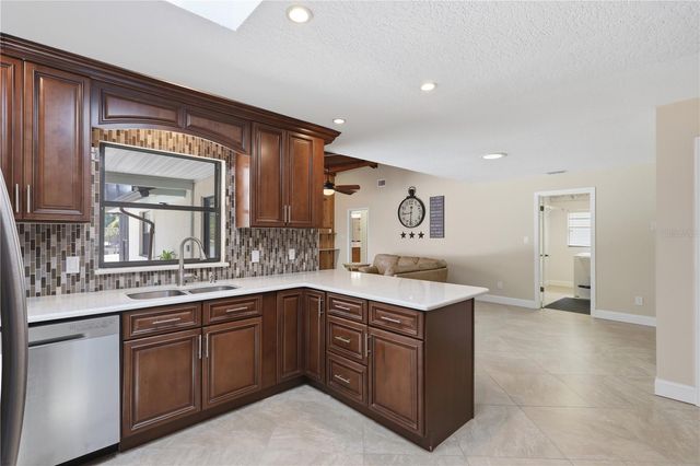 102 STEVENAGE COURT, Longwood, FL 32779