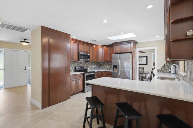 102 STEVENAGE COURT, Longwood, FL 32779