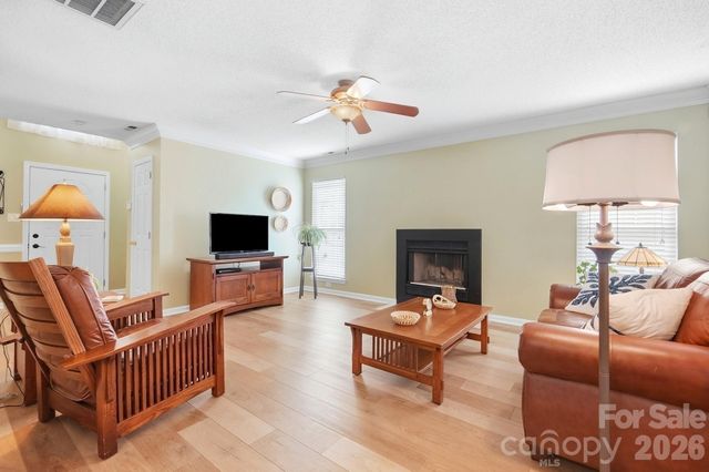1629 Sugar Hollow Drive, Charlotte, NC 28214