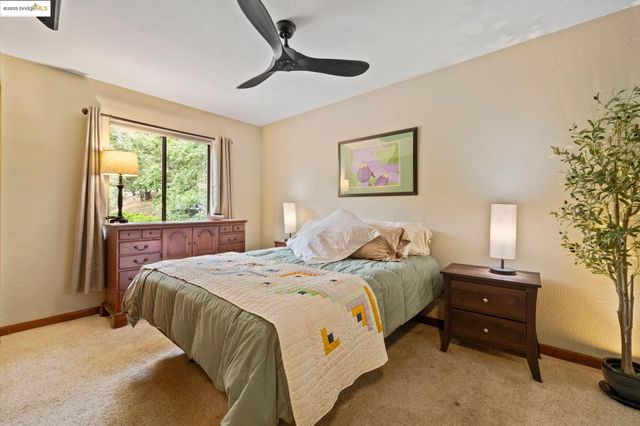 21762 Hunts Rd, Sonora, CA 95370